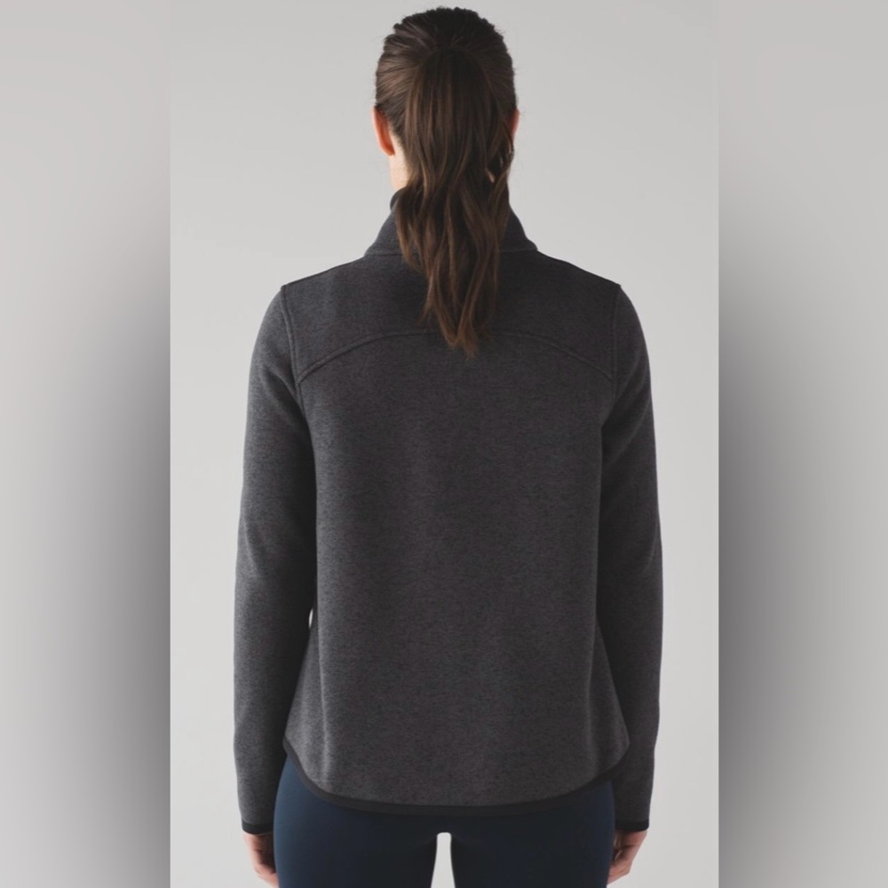 Lululemon It’s Fleecing Cold Zip Up Size 12 - Picture 3 of 15
